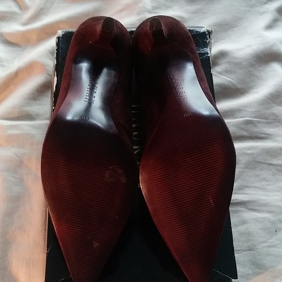 Heels - Picture 4 of 4